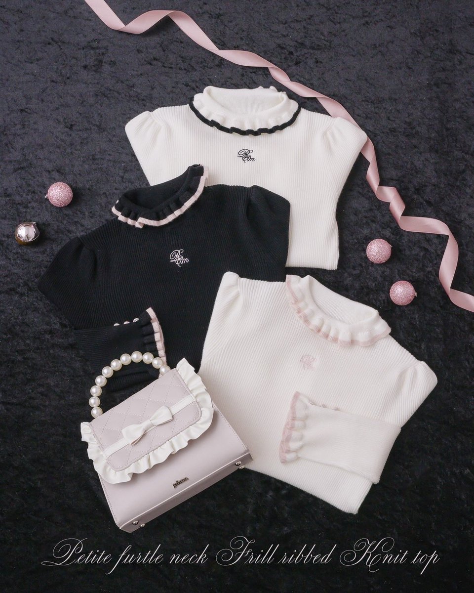 pium Holiday Collection 🎀／ ♡プチタートルフリルリブニット