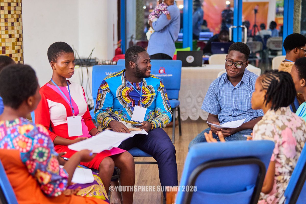 ancientpatterns's tweet photo. Empowered together: learning, unlearning, and growth shaping character through every conversation 

#Christianity #ghana #Youth https://t.co/tjttZzbmvV