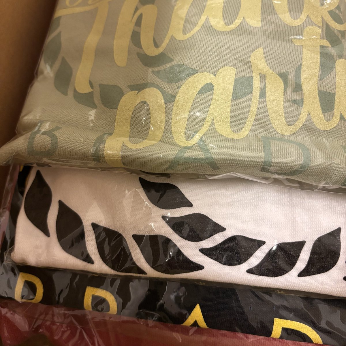 未購入だったBRADIO過去グッズ、セールにちょい乗り遅れたけど、本日着！ありがたや〜🙇