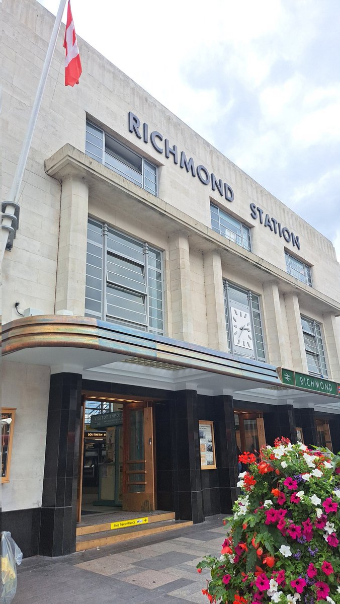 NRHAwd's tweet image. The winners of the @RailwayHeritage sponsored 2025 Conservation @nrhawd are @networkrail @SWRHelp &amp;amp; @LBRUT for the restoration of Richmond upon Thames station