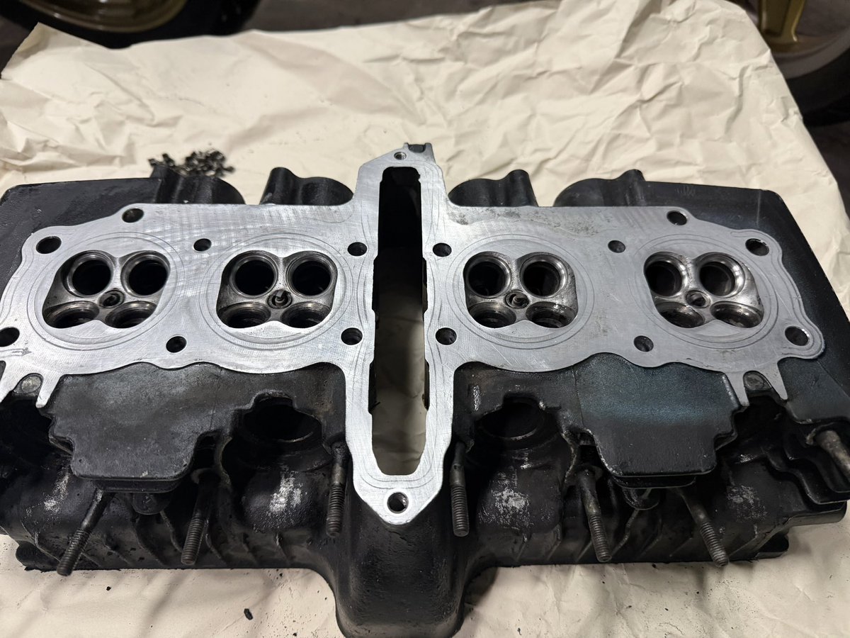 CBR400F 2型 シリンダーヘッド、ブロックセット CBR400F 2型