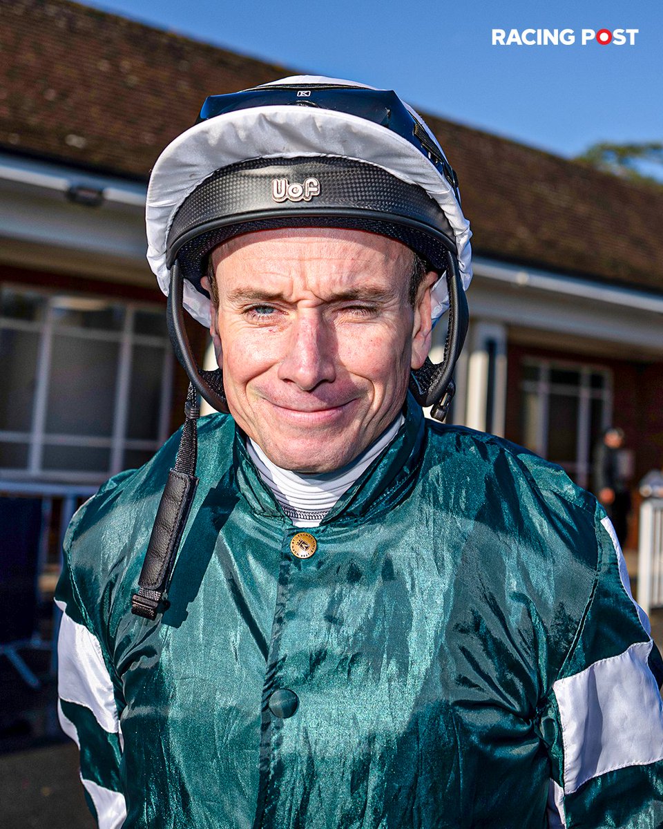 Ryan Moore is back in the winner's enclosure 👏