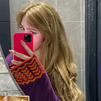 _leillii's tweet photo. #صورة_جديدة_للملف_الشخصي https://t.co/W84Bwqj6Yo