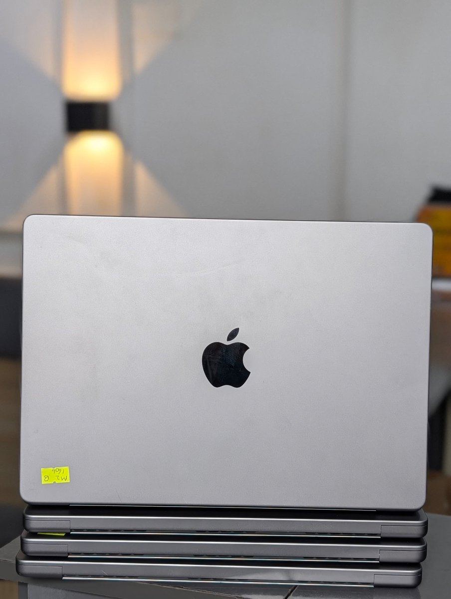 Fagalex_Insight's tweet image. MacBook for creators 

Ver clean MacBooks 💻 comes with store warranty 

To order: WhatsApp 09025101778 or dm @goodeal_store 

2021 MacBook Pro (14-inch, Apple M1 Pro with 8-core CPU and 14-core GPU, 16GB RAM, 512GB SSD) - Space Grey &amp;amp; Silver ₦1,600,000

2023 MacBook Pro…