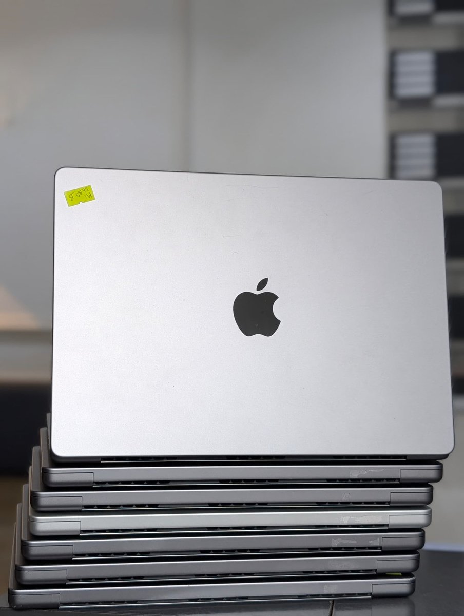 Fagalex_Insight's tweet image. MacBook for creators 

Ver clean MacBooks 💻 comes with store warranty 

To order: WhatsApp 09025101778 or dm @goodeal_store 

2021 MacBook Pro (14-inch, Apple M1 Pro with 8-core CPU and 14-core GPU, 16GB RAM, 512GB SSD) - Space Grey &amp;amp; Silver ₦1,600,000

2023 MacBook Pro…