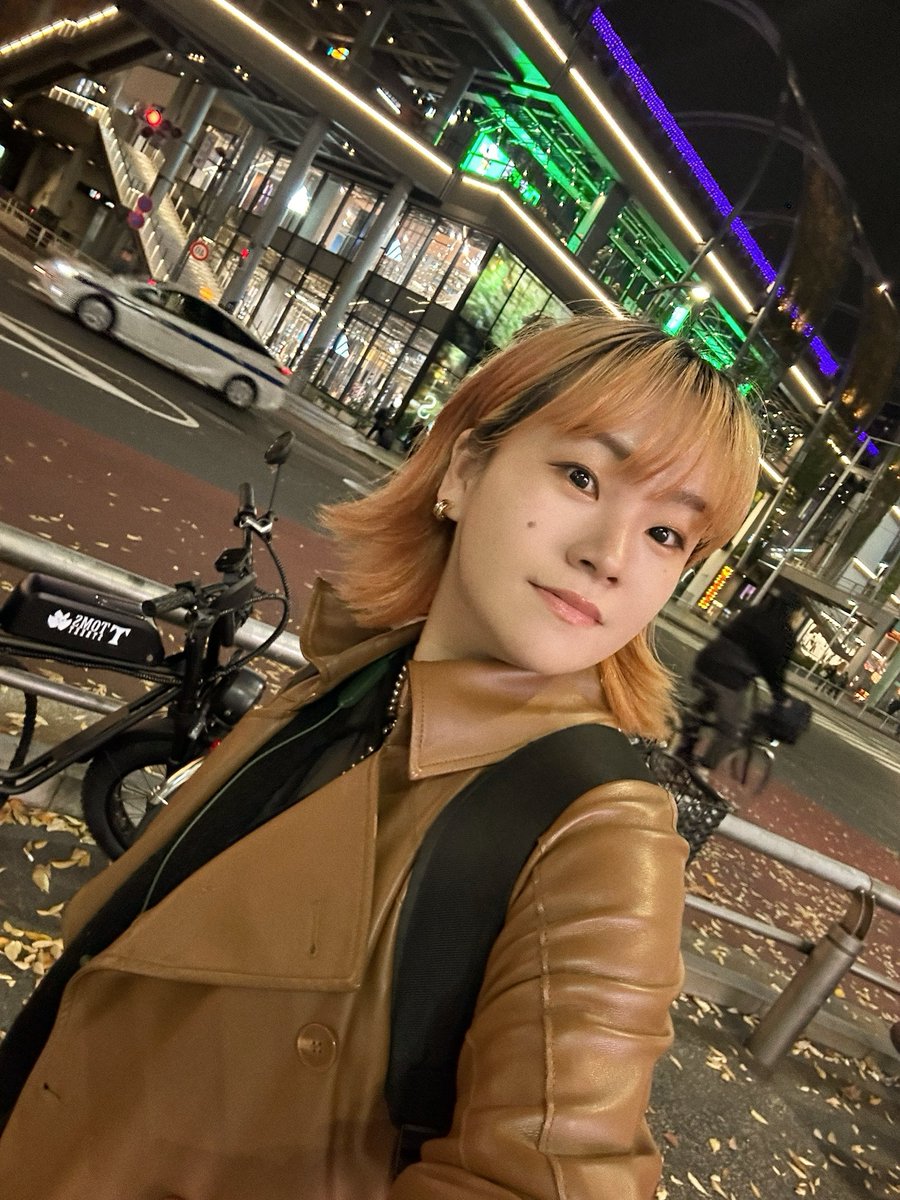 これから渋谷で
打ち合わせ &amp; session🎙️🫶🏻

色んなこと学んでくる！
わくわくわく⭐︎