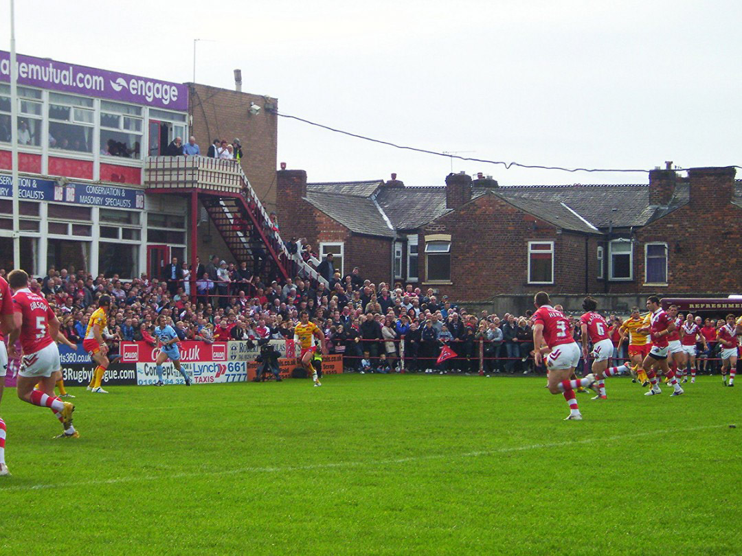 carl_thompson70's tweet photo. Salford Red Devils were liquidated today after 152 years.
The original Red Devils.
Beyond heartbroken.
If the club is reborn I'll throw my heart and soul into it. https://t.co/6IvUNklNWJ