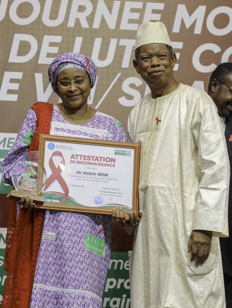 Ministère de la Santé et du Développement Social tweet media