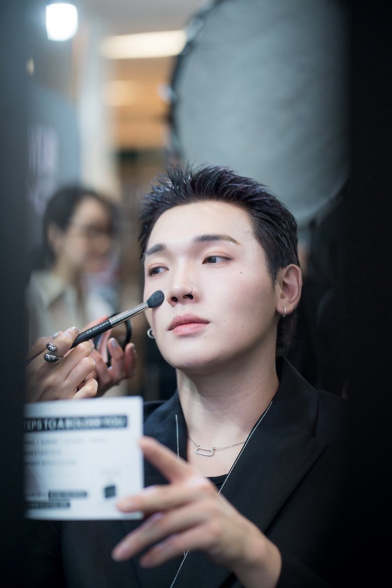 jenistarses's tweet photo. โห พี่กฤตินคนหล่อของหนู 🫶#MACwithPerses
#KRITTIN_PERSES https://t.co/GGOLhLOi75