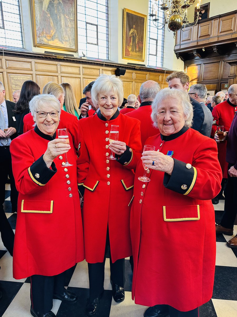 Here’s to another great Ceremony of the Christmas Cheeses <a href="/RHChelsea/">Royal Hospital Chelsea</a> #CheeseCeremony 2025 – thanks again to all the wonderful British cheesemakers, <a href="/RHChelsea/">Royal Hospital Chelsea</a> and our heroic In-Pensioners.