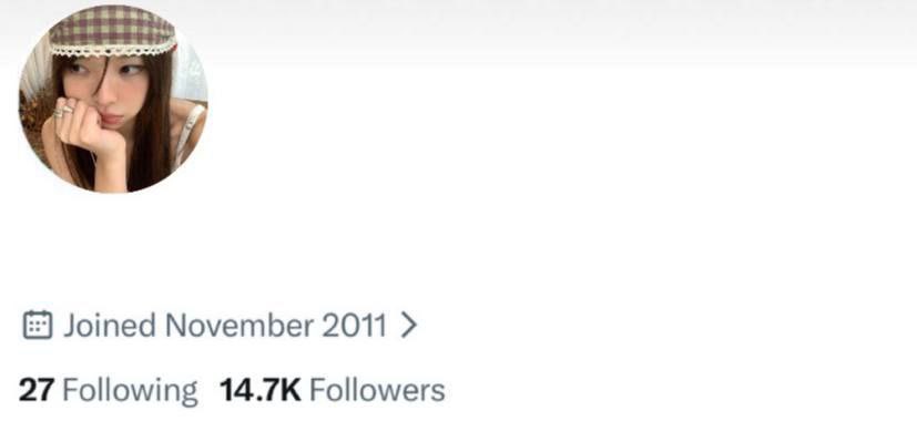 selling twt x ig tiktok tweet media