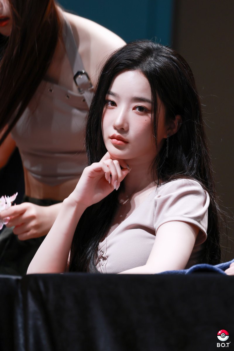 boan_9424's tweet photo. #트리플에스 #김유연  #tripleS
250606 https://t.co/tUACGXOdvY
