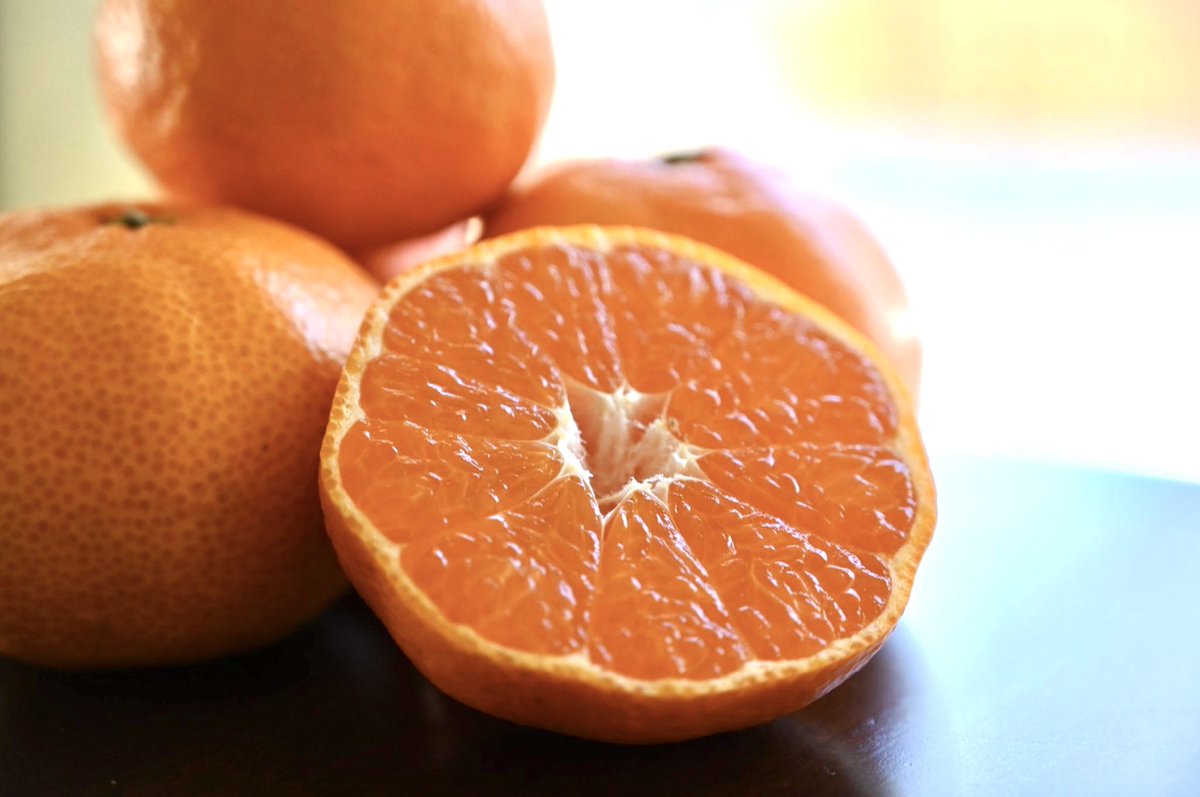 🍊届きましたー！ 大味で、ただ甘いだけのミカンは苦手なんですけど