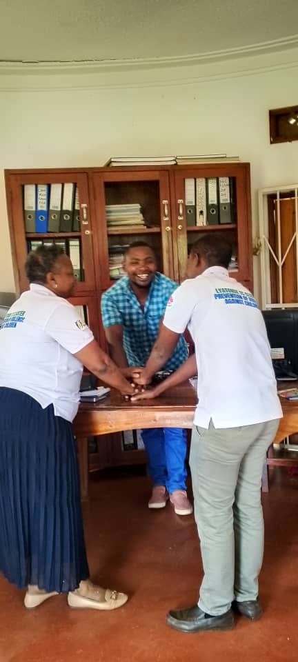 wogciuganda's tweet photo. Our staff training is in full swing!
Empowering out-of-school boys with essential life skills in Self-Confidence, Smart Thinking, and Sexual &amp; Reproductive Health.
Building stronger, informed, and confident young men for a better future. 
#YouthEmpowerment  #SRHR https://t.co/8OiqEjnMxL