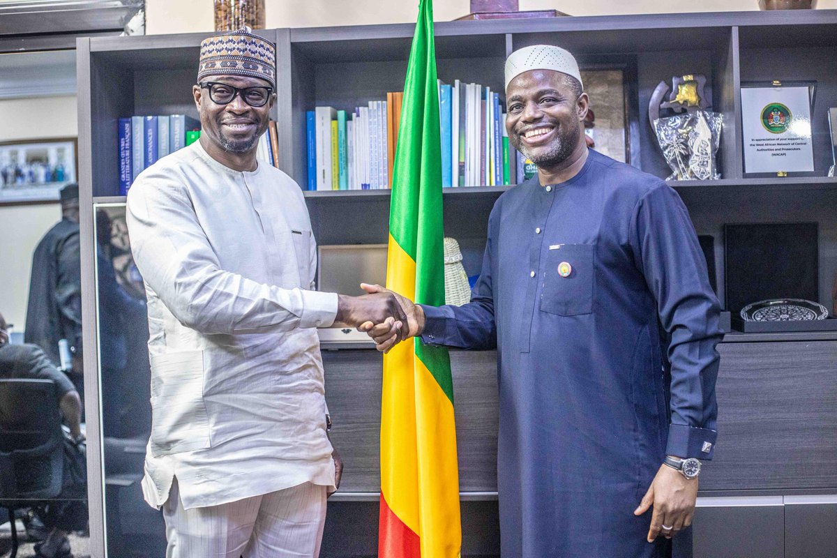 OCLEI Mali Officiel tweet media