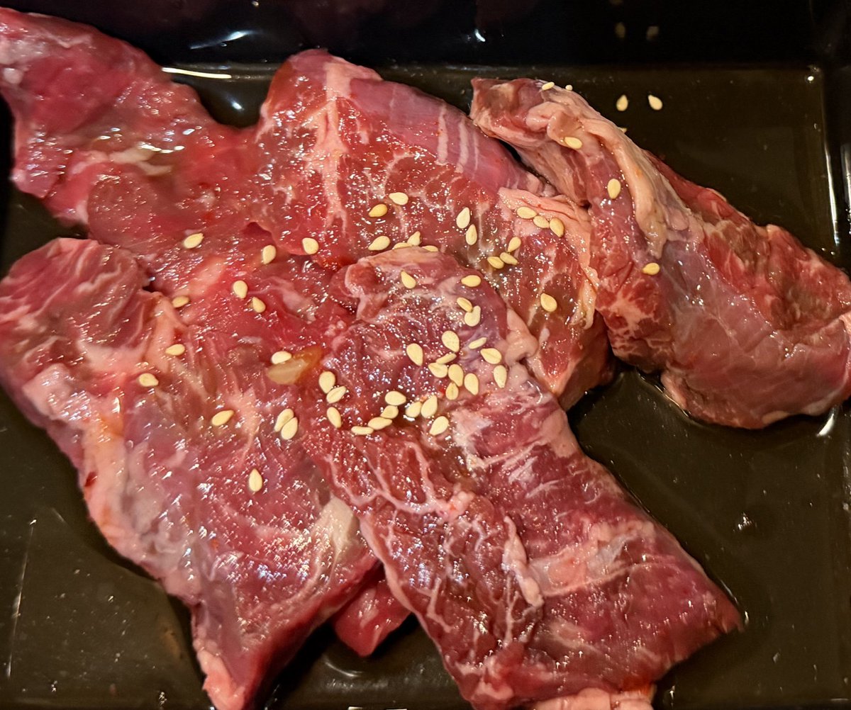 point_ippanjin's tweet image. ランチで焼肉屋に行ったんですが、会計時にクレカ決済だと10%上乗せですって言わた。これダメなんじゃなかったっけ...？