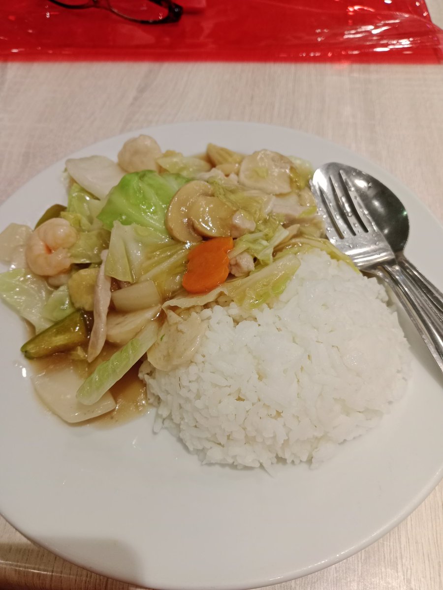 patchwork_st's tweet image. I LOVE CHOPSUEY LOVE OF MY LIFE CHOPSUEY DEVOURED HAPPY FULFILLED