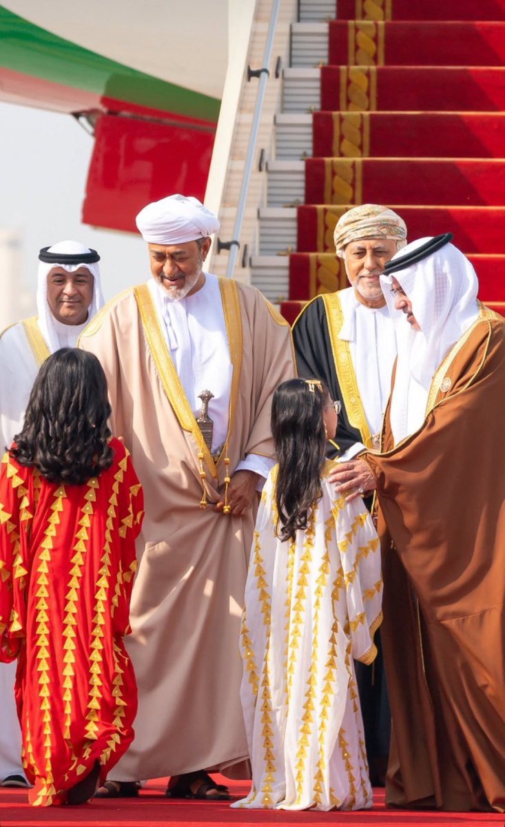 #القمة_الخليجية_46  تأتي وجلالة السُّلطان يؤكد على أهمية تنسيق المواقف الخليجية في القضايا الإقليمية والدولية، بما يحفظ مصالح شعوب المنطقة.

 #السلطان_هيثم_بن_طارق