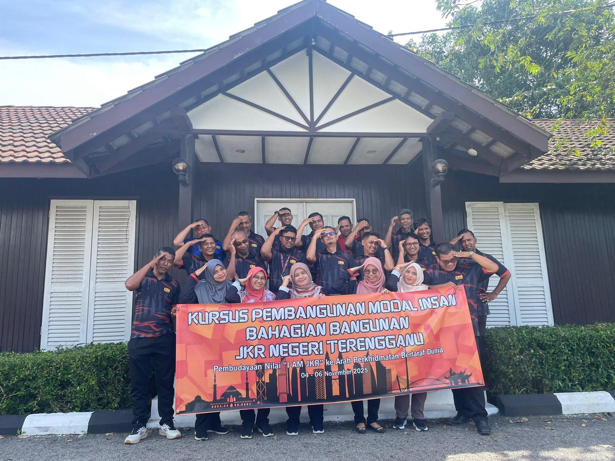 JKR Bangunan Terengganu tweet media