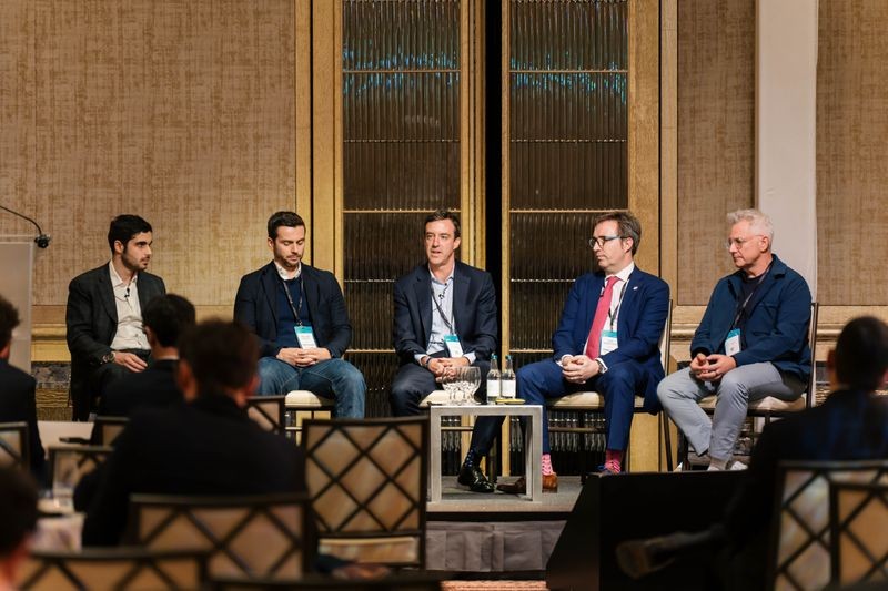 Crossover Markets tweet media