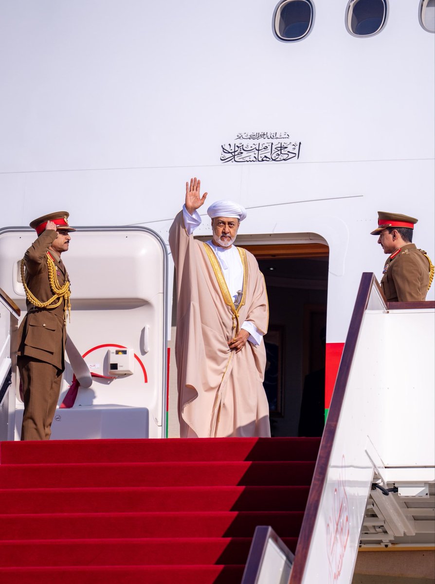 ختام #القمة_الخليجية_46  يحمل آمالًا متجددة لشعوب الخليج، وجلالةُ السُّلطان يؤكد أن العمل المشترك هو أساس بناء مستقبل يليق بدول الخليج ومكانتها.

 #السلطان_هيثم_بن_طارق