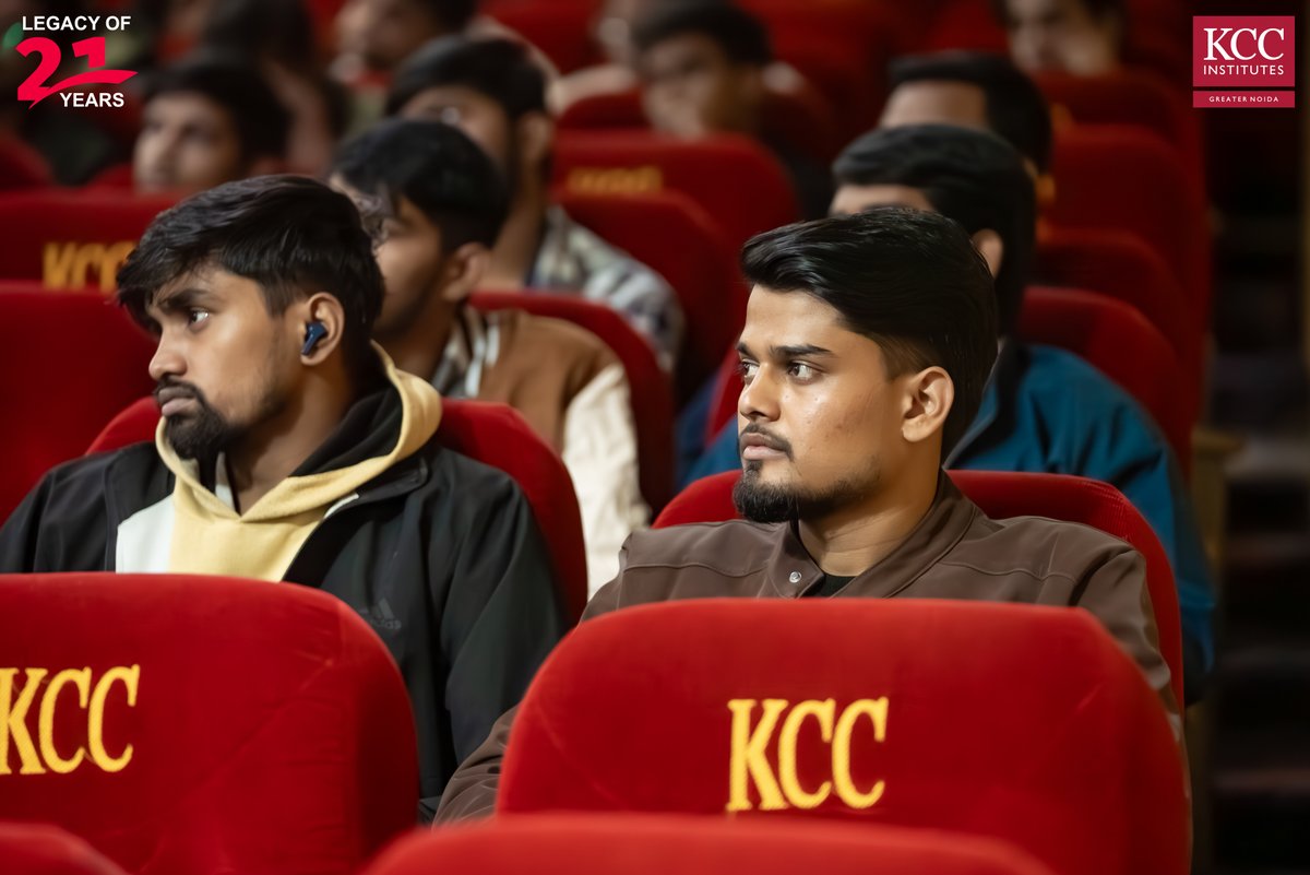 KCCinstitutes's tweet photo. Future innovators at KCCITM had an inspiring session with Vishal Khanna, Joint Director at FICCI, unlocking leadership skills & startup acceleration insights! ๐โจ
#vishalkhanna #ficci #kccitm #startup #leadership #innovation #futureleaders https://t.co/gqzI5xEwI8
