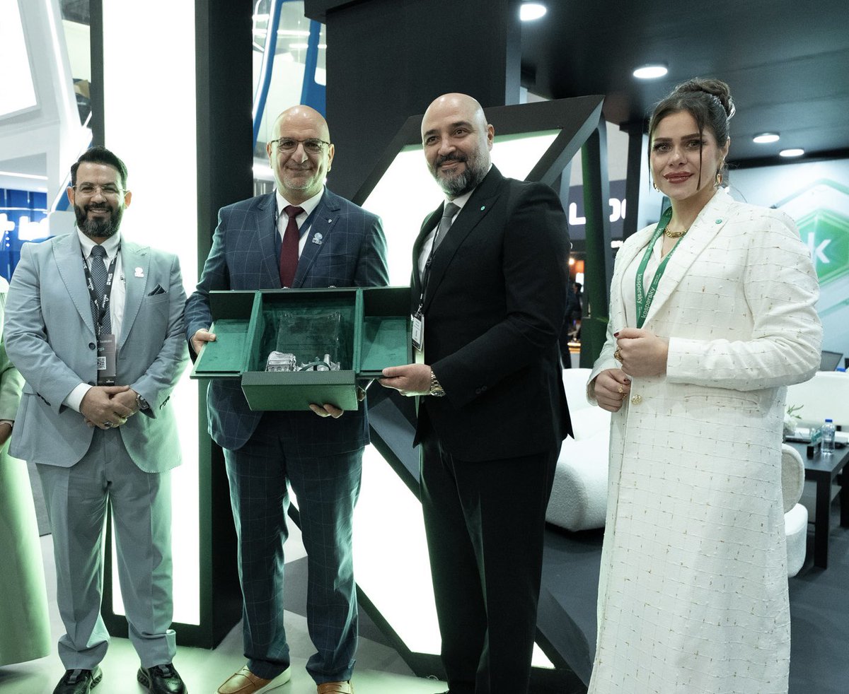 تفخر شركة المعمر لأنظمة المعلومات (MIS) باستلام جائزة من <a href="/kaspersky/">Kaspersky</a> خلال مشاركتنا في معرض #بلاك_هات تقديرًا لشراكتنا المميزة وجهودنا المستمرة في تقديم حلول وتقنيات مبتكرة
#BHMEA25