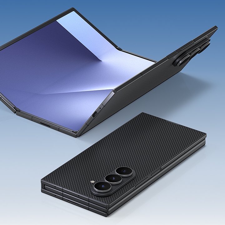 MohammedTech30's tweet photo. Samsung unveils its first triple-folding phone ahead of expected Apple launch. …Huawei did it first 🫣 https://t.co/n1BcbGFXFh