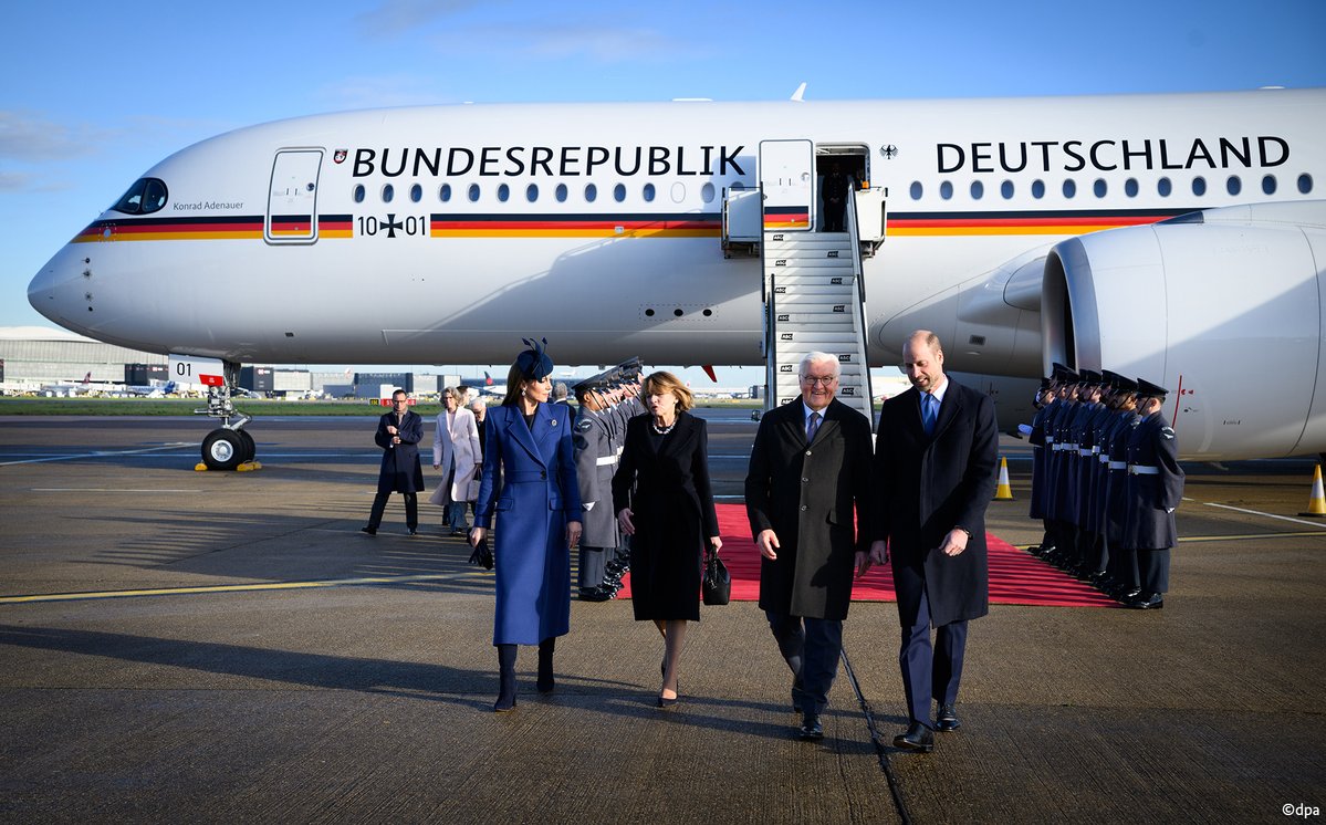 German President Frank-Walter Steinmeier and his wife Elke Büdenbender have landed in the UK and were welcomed by Their Royal Highnesses The Prince &amp; Princess of Wales.

An historic State Visit has begun - the highlight of what has been a truly special year in 🇩🇪🇬🇧 relations.