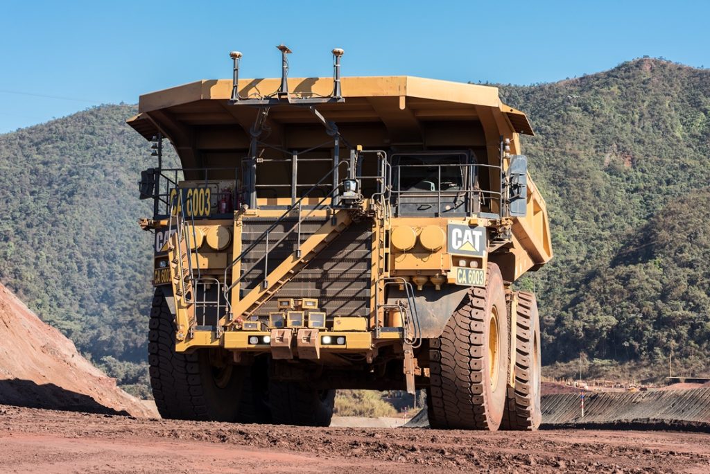 im_mining's tweet photo. At #ValeDay in London, @valeglobal told IM it is accelerating its #autonomous #miningtruck population in Brazil from today's 32 to 150, in the next two years. It added the journey is being helped by suppliers offering retrofit kit options for #mixedfleets https://t.co/c9RYXBEnNT https://t.co/Cg0NiGFiFe