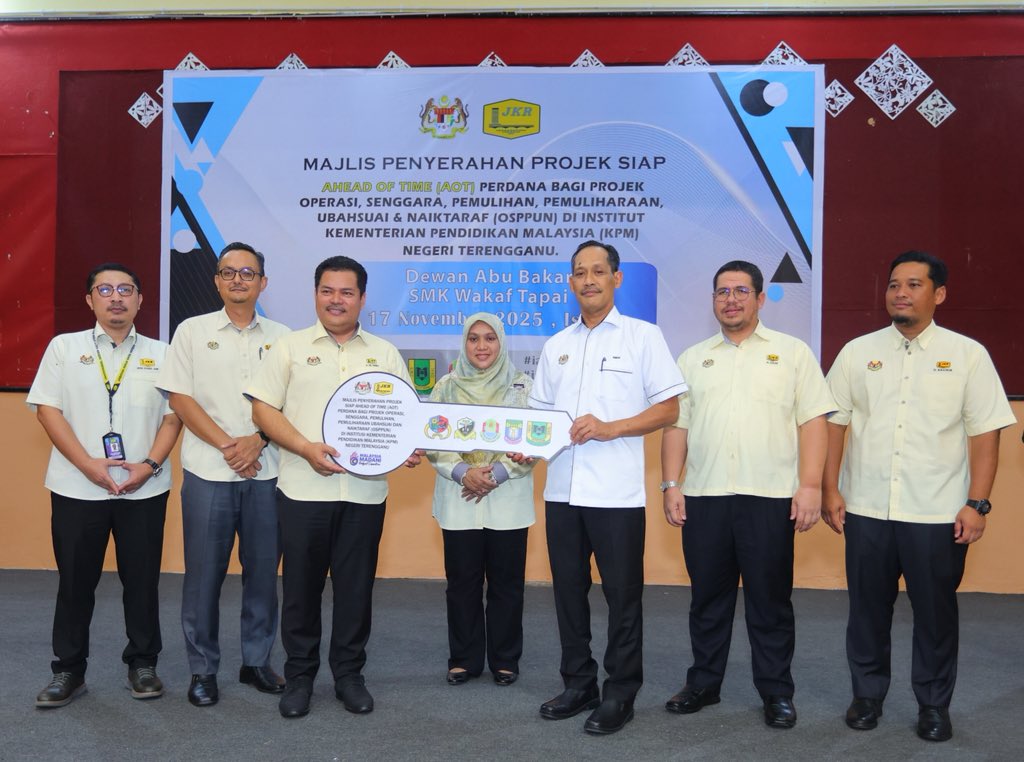 JKR Bangunan Terengganu tweet media