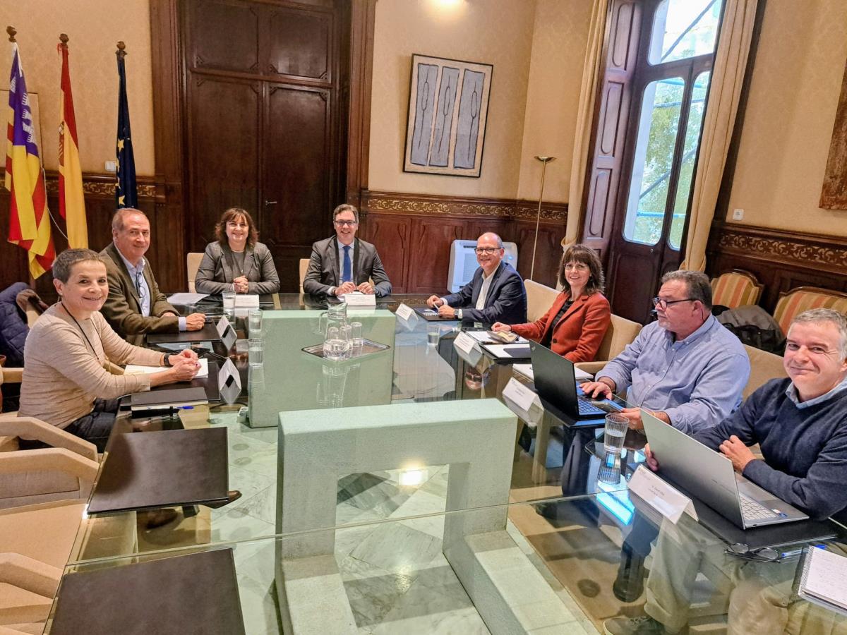 ✅La Comissió mixta aprova el Pla de la Reserva de Biosfera 2026-2027 amb una inversió de més de 10 milions d’euros.

Segueix llegint: cime.es/Contingut.aspx…*