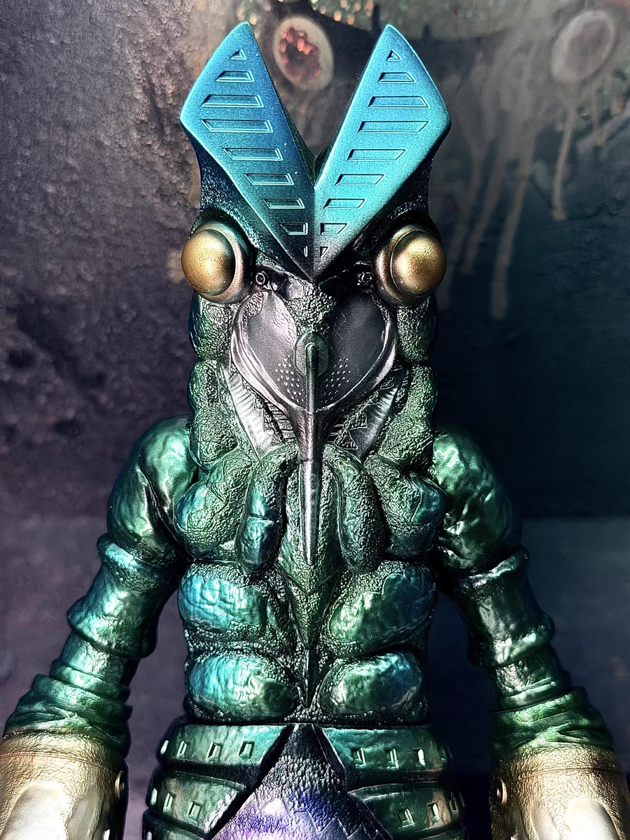 ギャロミ 吉良かずや バルタン星人 メタリックポラライズド ソフビ ウルトラマン G7Pq5xAbYAEPILm?format=webp&