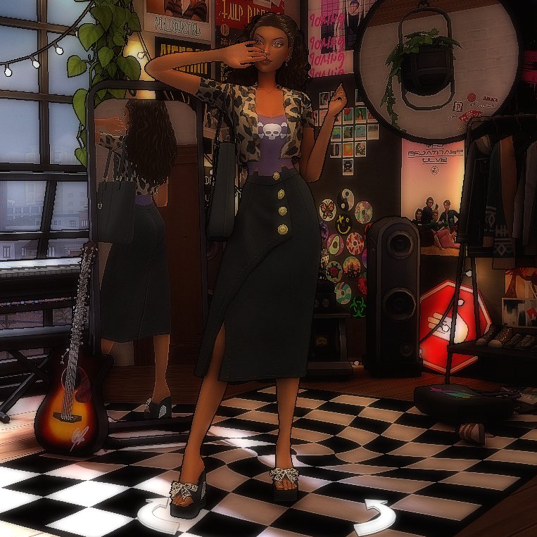 _chroniCCoven's tweet photo. even more clawdeen?! https://t.co/QnomerF86L