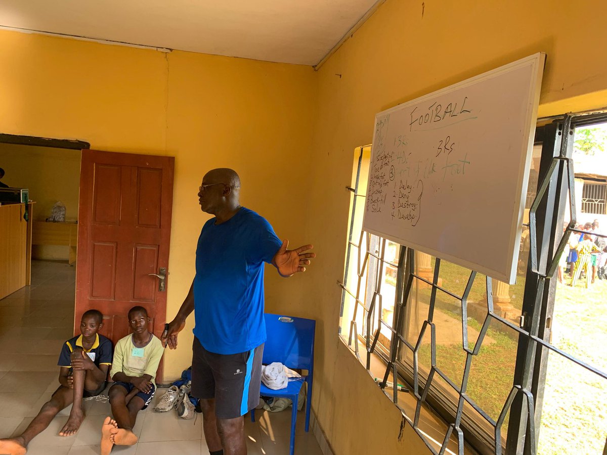 afijioTFL's tweet photo. Some moments from our last weekend Try Outs!!!
Something hoooooge is coming!
#atfl #newseason #footballfordevelopment https://t.co/weRxNBalOP