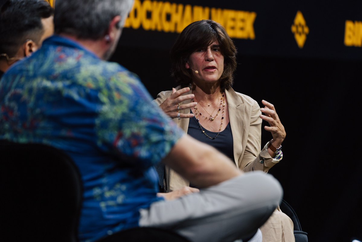 binance's tweet image. “The only way to onboard users is to abstract away Web3 complexity with familiar Web2‑style interfaces and tooling” - Staci Warden, CEO, Algorand Foundation