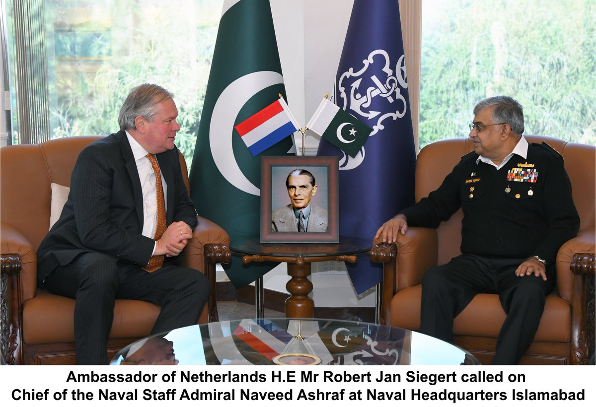 dgprPaknavy's tweet photo. Ambassador of Netherlands H.E Mr Robert Jan Siegert called on Chief of the Naval Staff Admiral Naveed Ashraf at Naval Headquarters Islamabad https://t.co/h9Wfkb9SD7