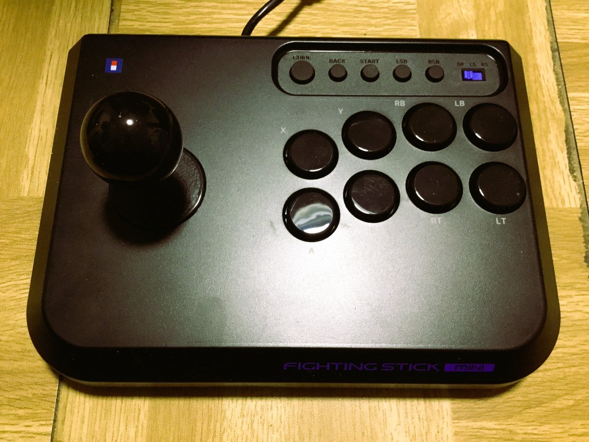 楽天市場で注文していた、HORI ホリ アーケードスティック