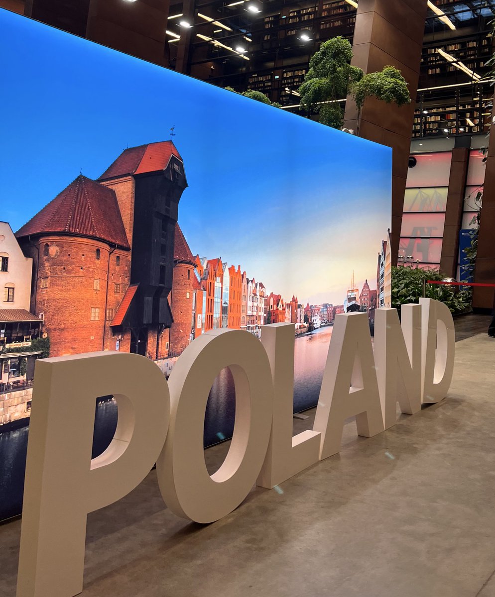 EUinmyRegion's tweet photo. We’re excited to be in Gdańsk 🇵🇱for a new #INFORMEU edition focused on communicating with projects: sharing ideas, learning from real examples, and bringing #EUFunds stories closer to people.

Let’s connect, collaborate, and get inspired! https://t.co/FtYdQ4KX2C