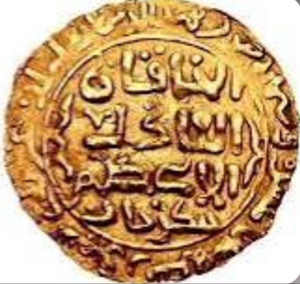 حينما يحضر الدليل الأثري يكون القول الفصل القاطع :
جنكز خان وليس جنكيز خان.
الخاقان
العادل
الأعظم
جنكز خان

ضرب هذا الدينار (ببلد!) غزنة في شهور سنة (ثلاث) عشرة وستمائة.