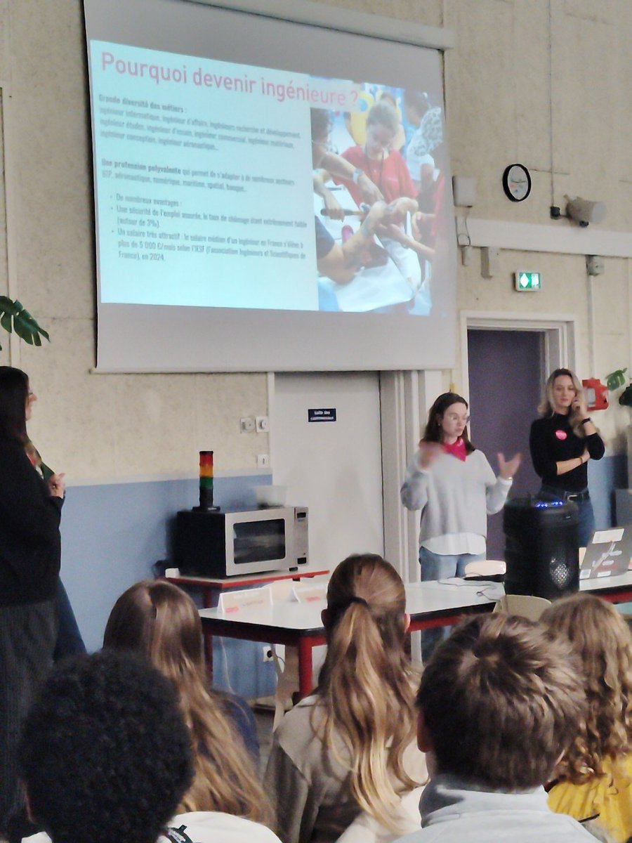 Camille Etourneau tweet media