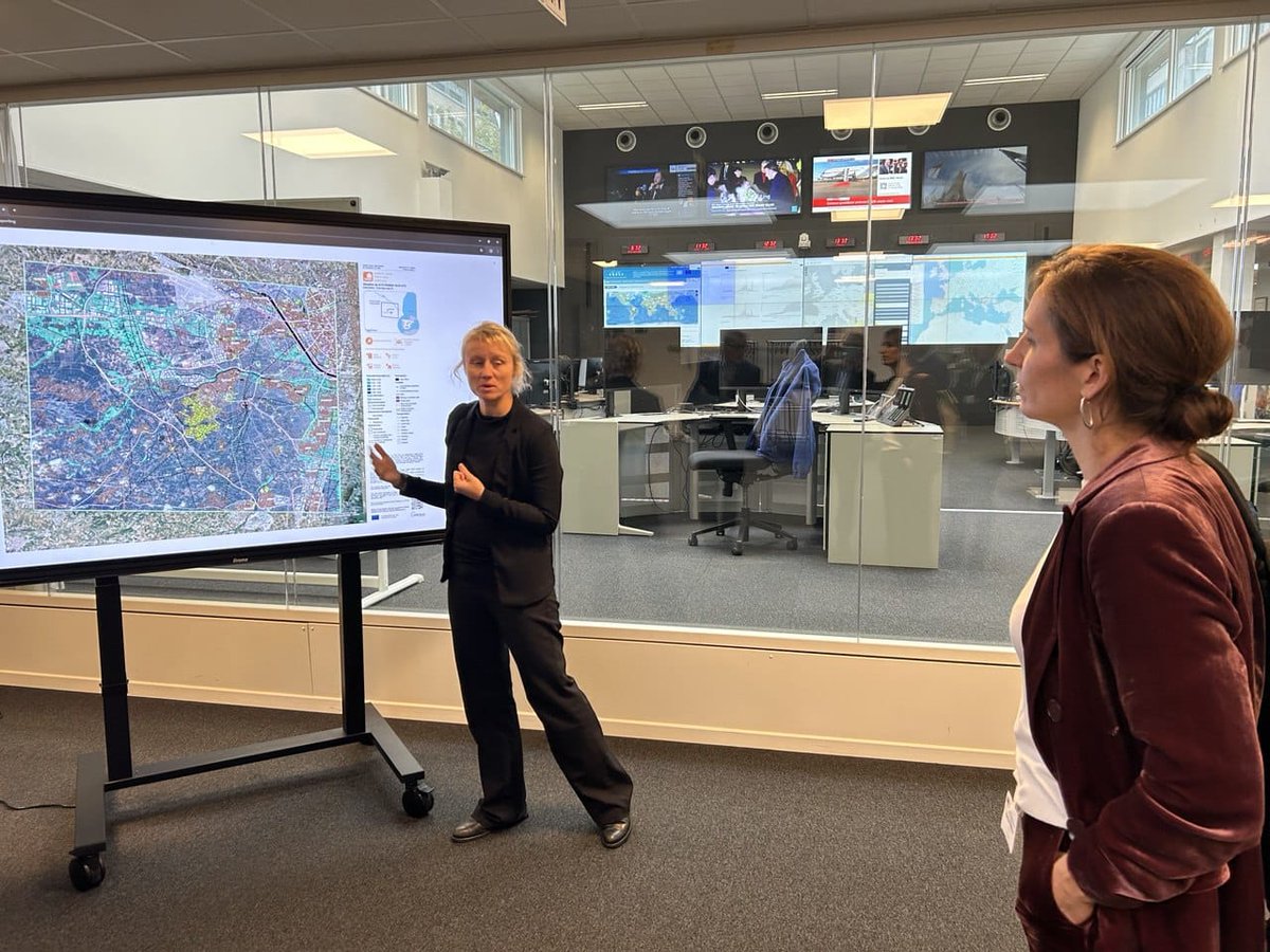 🇪🇺🇪🇸 <a href="/Monica_Garcia_G/">Mónica García</a> visita el Centro de Coordinación de Emergencias de la Comisión Europea para fortalecer la cooperación entre España y la UE en materia de preparación y respuesta sanitaria dentro y fuera del territorio europeo.