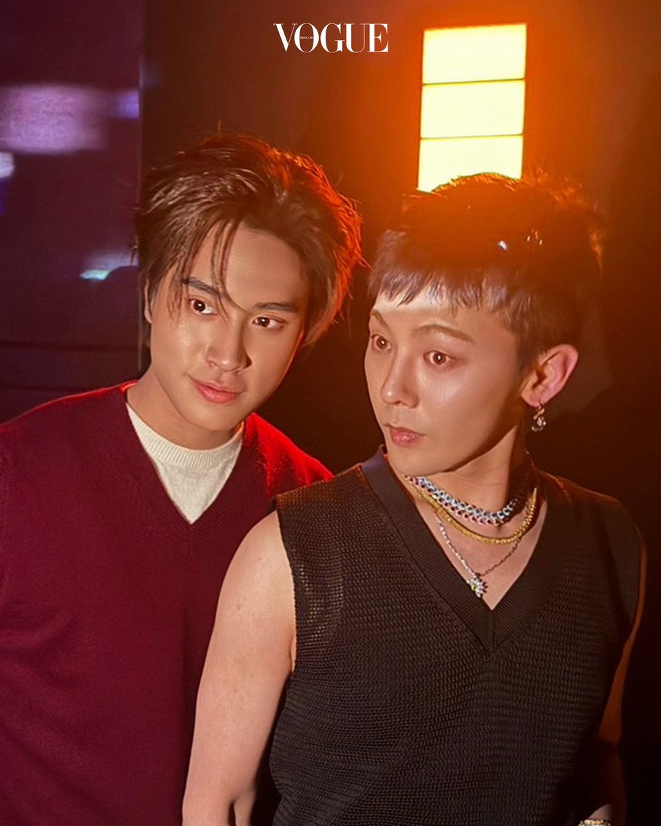 [02.12.2025] G-DRAGON with Thai actor Norawit 'Gemini' Titicharoenrak @ gemini_nt at CHANEL Métiers d'art 2026 Show afterparty in New York

@ voguethailand
#GDRAGON #지드래곤 #지디 #권지용