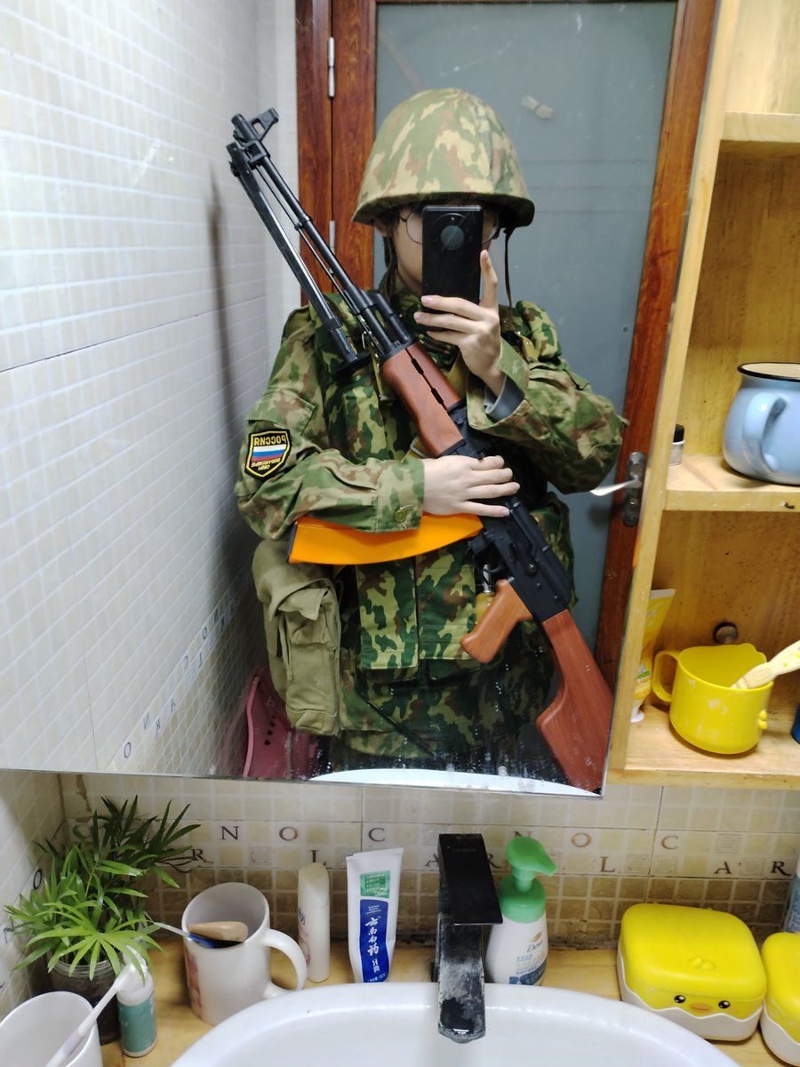 dongyu1978's tweet photo. Русские в войне за Косово
科索沃战争中的俄罗斯人
Russians in the Kosovo War
​コソボ戦争におけるロシア人 https://t.co/ShpfF4ZluO