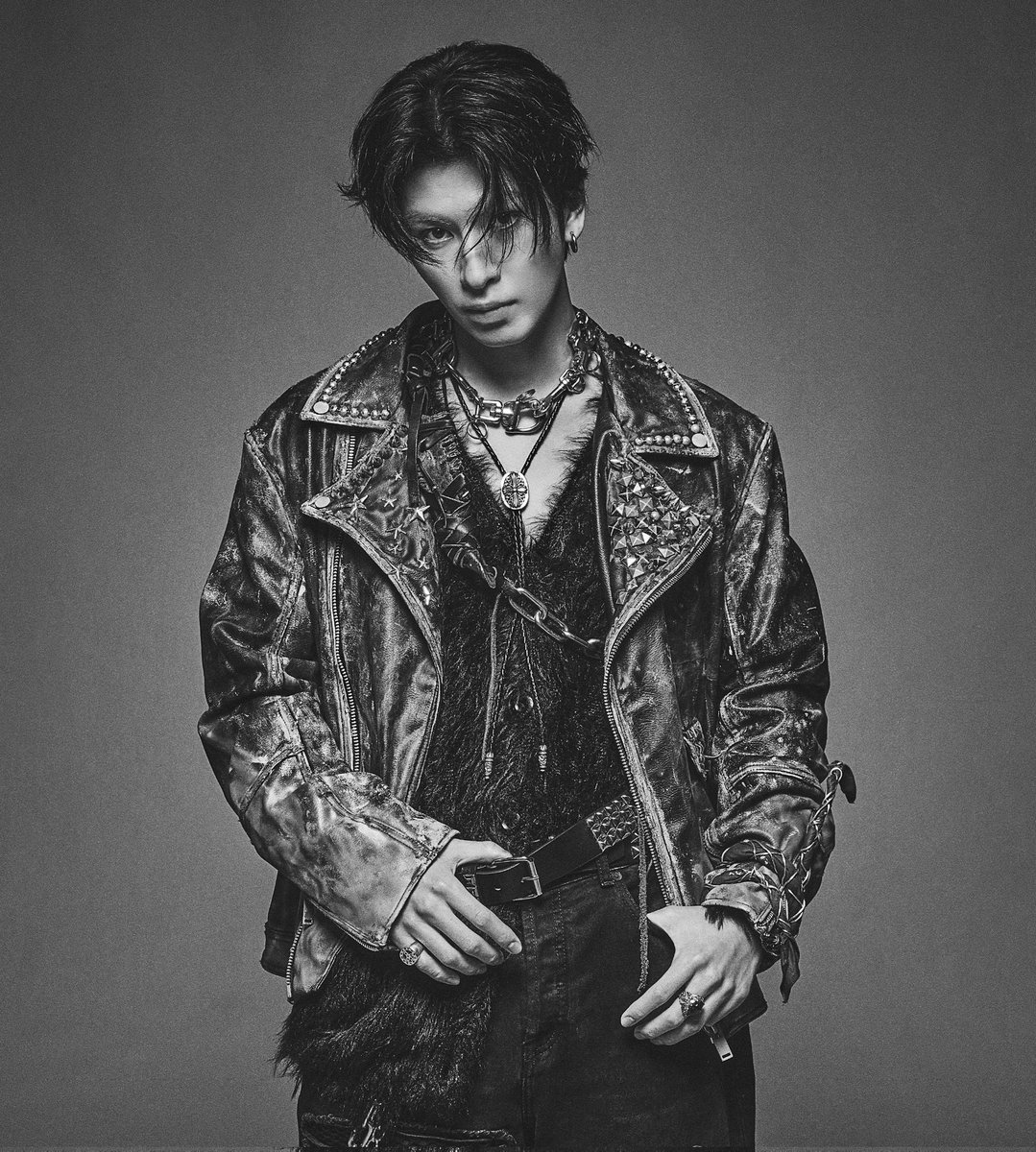 長谷川慎セット（2枚目も） we got two versions of makochan in the same day! the duality