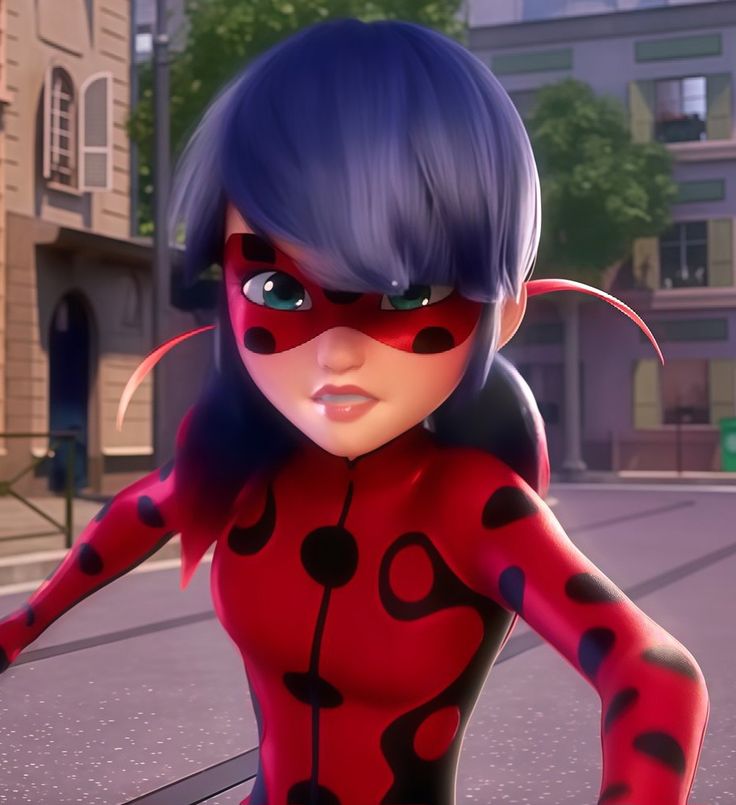 #MLBS6SPOILERS 
I ADORE TTHIS FRAME OF LADYBUG LIKE HER LIPS AND HAIR LOOK SO PRETTY