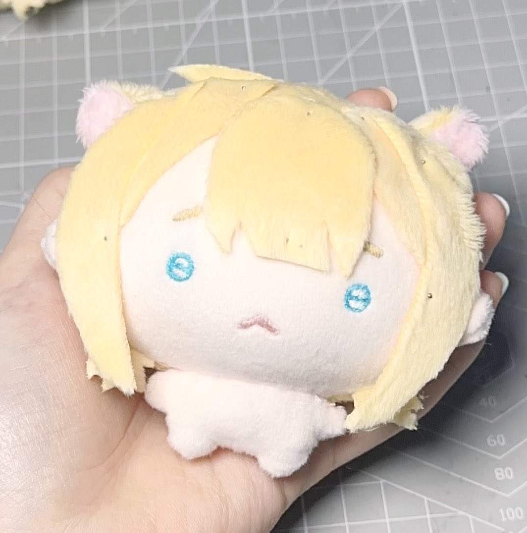 ‼️왕대두‼️

인형 커미션 샘플이 부족한 관계로 트위터에서 샘플이 되주실 소중한 분들을 모집합니다🥰💕

인용으로 최애 또는 자컾(페어가능)을 남겨주시면 취향캐를 찾아 연락드리겠습니다!