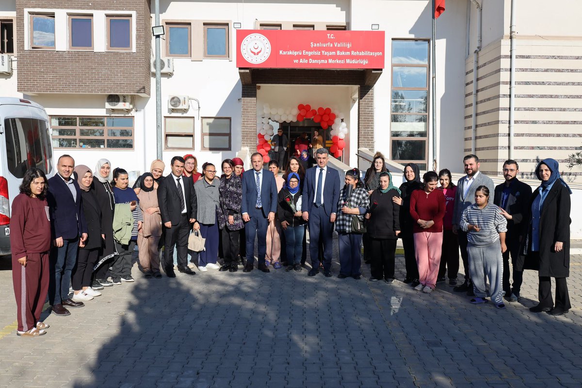 "Sevgi, Her Engeli Aşar"

📍Karaköprü Engelsiz Yaşam Bakım Rehabilitasyon Aile Danışma Merkezi

İl Kadın Kolları Başkanımız <a href="/ZehraAy063/">Zehra AY</a>, İl Gençlik Kolları Başkanımız <a href="/furkankucukk_/">Furkan KÜÇÜK</a> ve yönetim kurulumuzla birlikte 3 Aralık Dünya Engelliler Günü münasebetiyle engelsiz