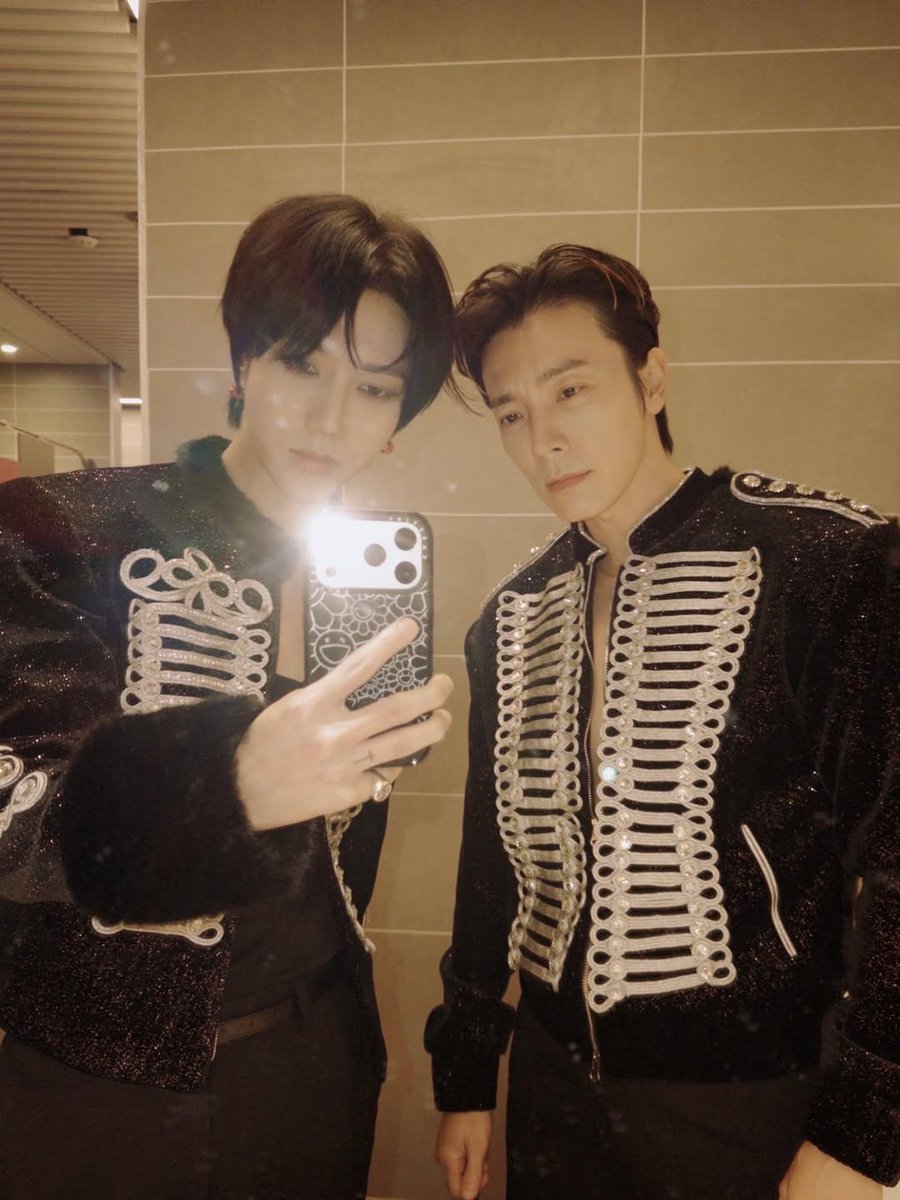 The visuals of YeHae. Wow 🔥🔥🔥

#YESUNG #DONGHAE