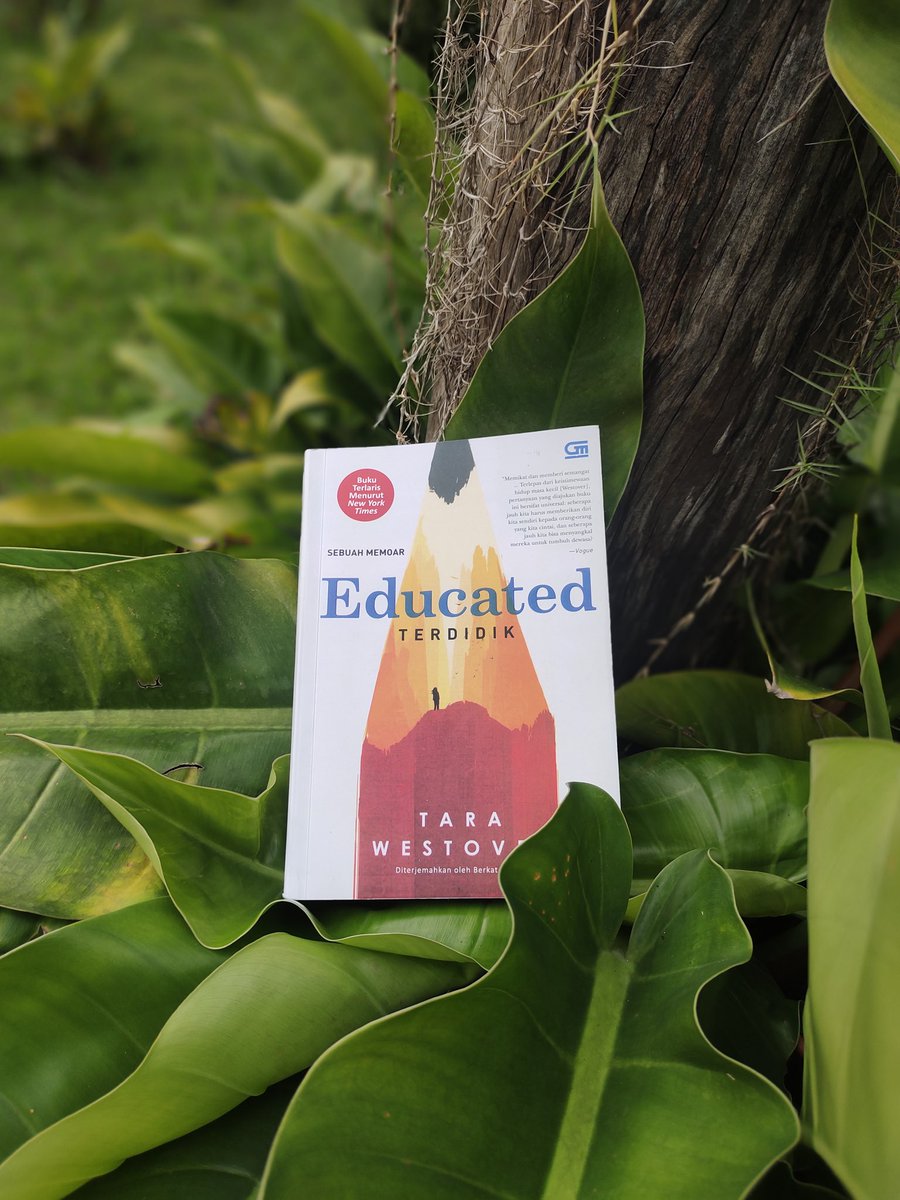 ⭐︎ Tara W Reading